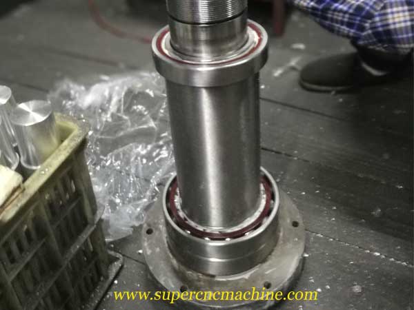 How to replace and maintain the CNC machine tool spindle
